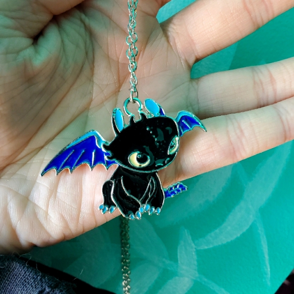Toothless enamel Necklace